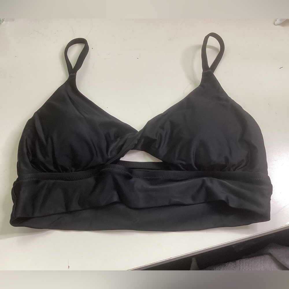 Aerie Black Women's Peephole Bralette, size Medium, NWT